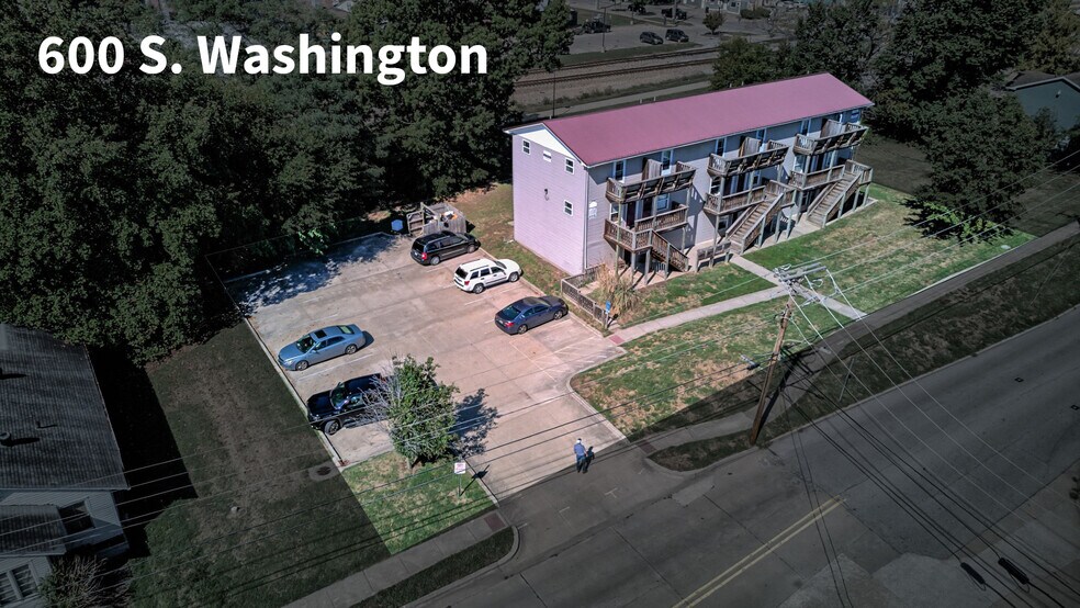 More Photos Of 600 S Washington St, Carbondale Apartments For Sale
