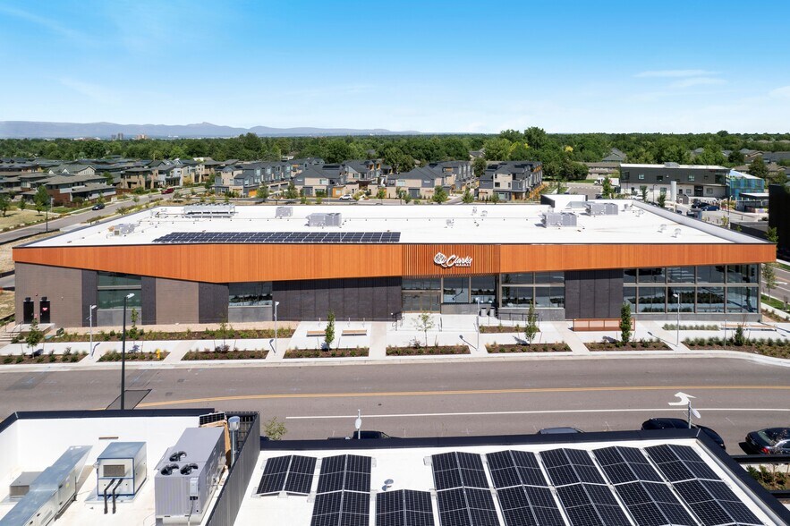 More Photos Of 7059 E Lowry Blvd, Denver Supermarket For Sale