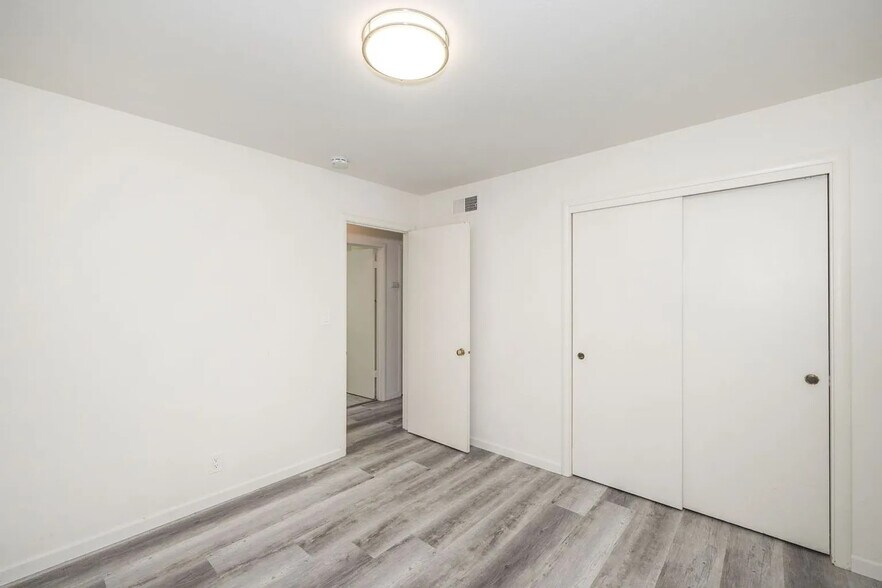 More Photos Of 500 Palo Alto Ave, Palo Alto Apartments For Sale