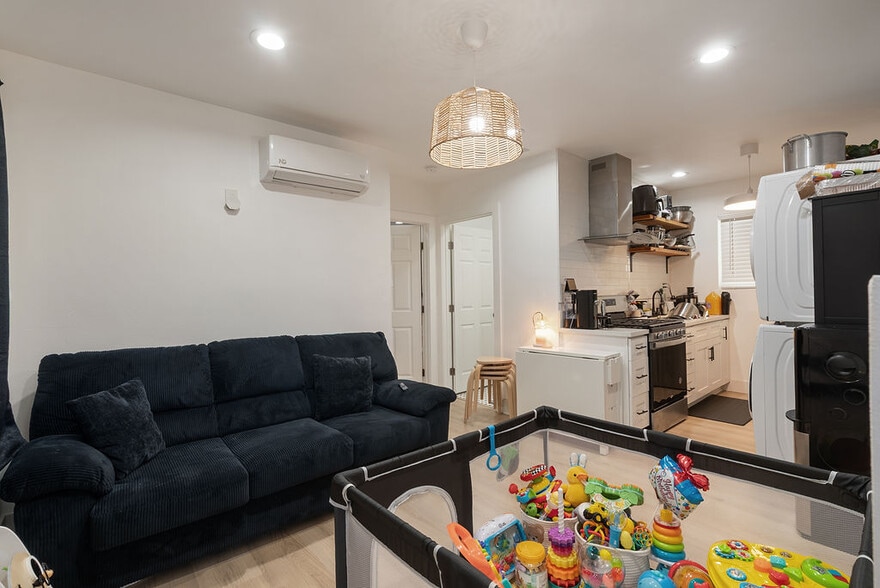 More Photos Of 1845 Norval St, Pomona Multifamily For Sale