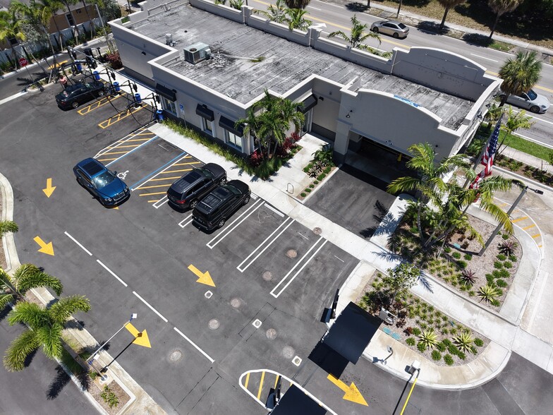 More Photos Of 921 Palm Beach Lakes Blvd, West Palm Beach Carwash For Sale