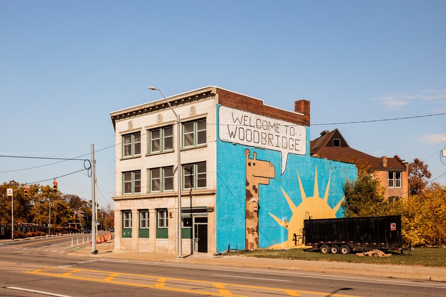 More Photos Of 3530 Grand River Ave, Detroit General Retail For Sale