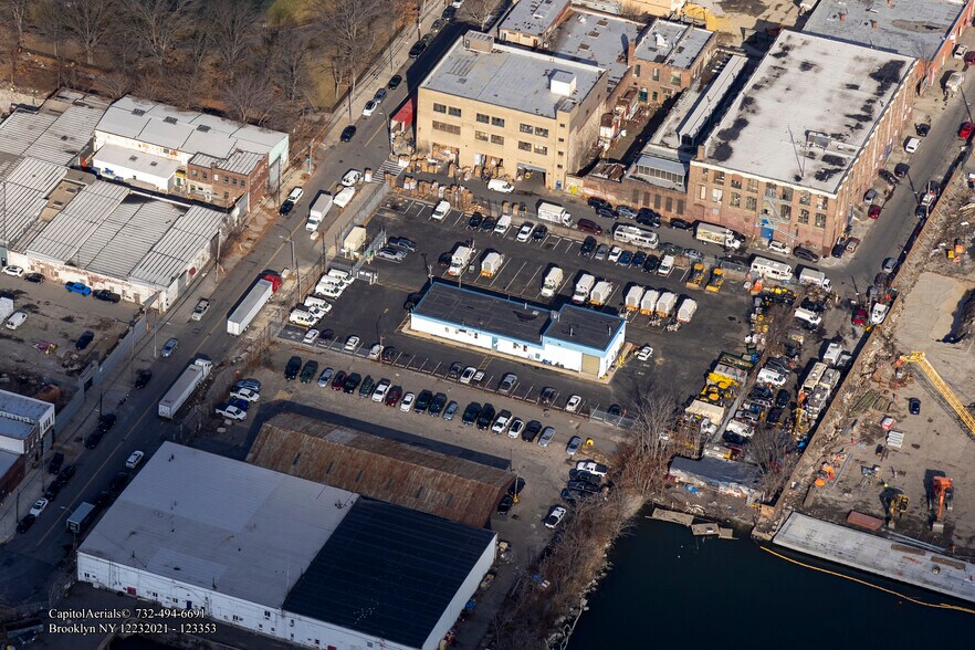 More Photos Of 643-657 Court St, Brooklyn Warehouse For Lease