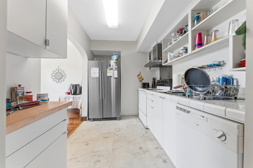 More Photos Of 320 Watts St, Morgantown Apartments For Sale