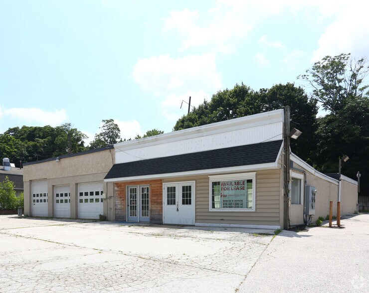More Photos Of 154 Lancaster Ave, Malvern Auto Repair For Sale