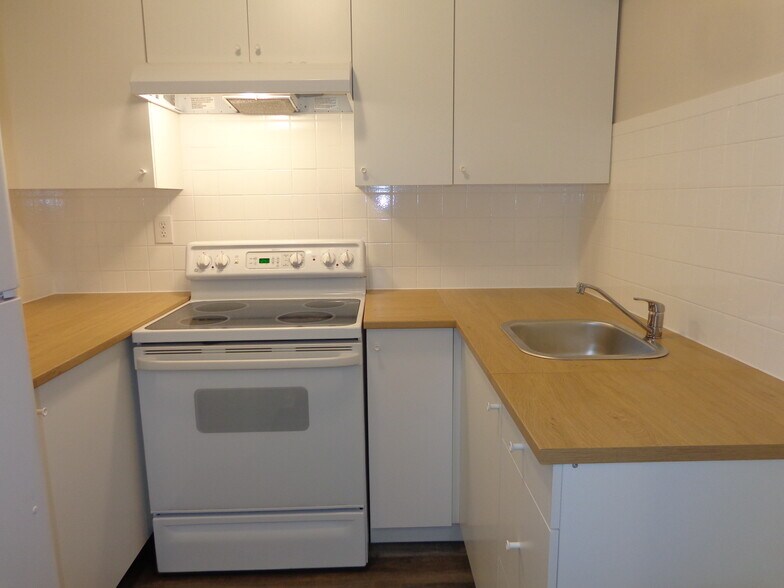 More Photos Of 5537 Iowa Ave, Norfolk Apartments For Sale