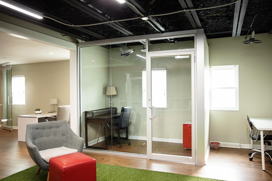 More Photos Of 223 W Carolina St, Tallahassee Office For Sale