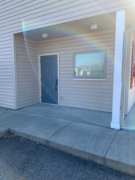 Primary Photo Of 349 W Washington St, Morgantown Medical For Lease