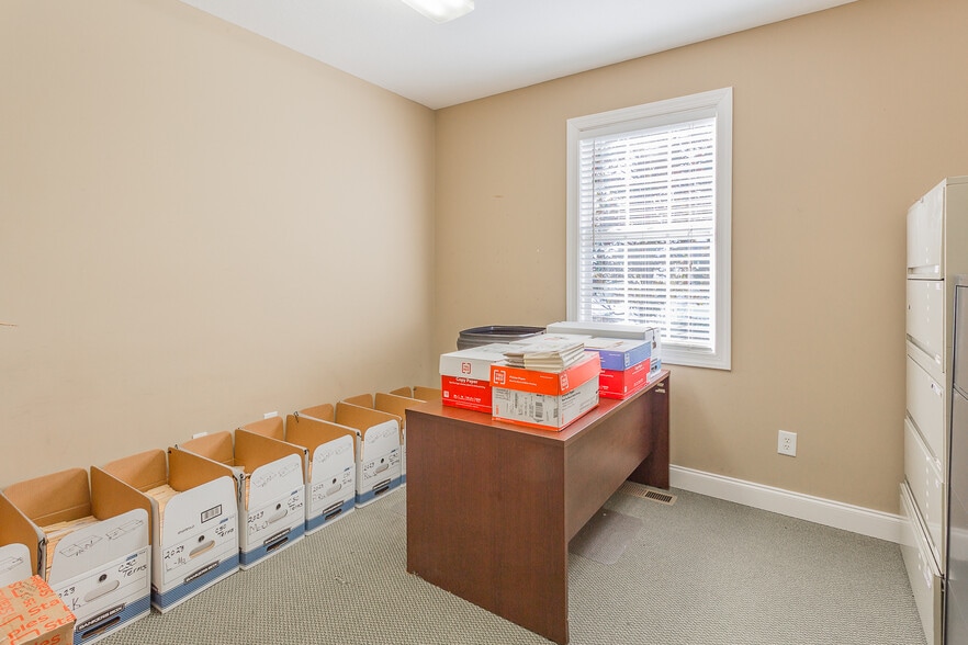 More Photos Of 3222 Ocoee St, Cleveland Medical For Sale