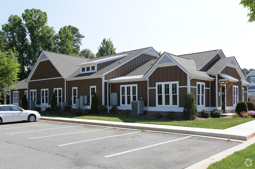 More Photos Of 12220 Birmingham Hwy, Alpharetta Office For Sale