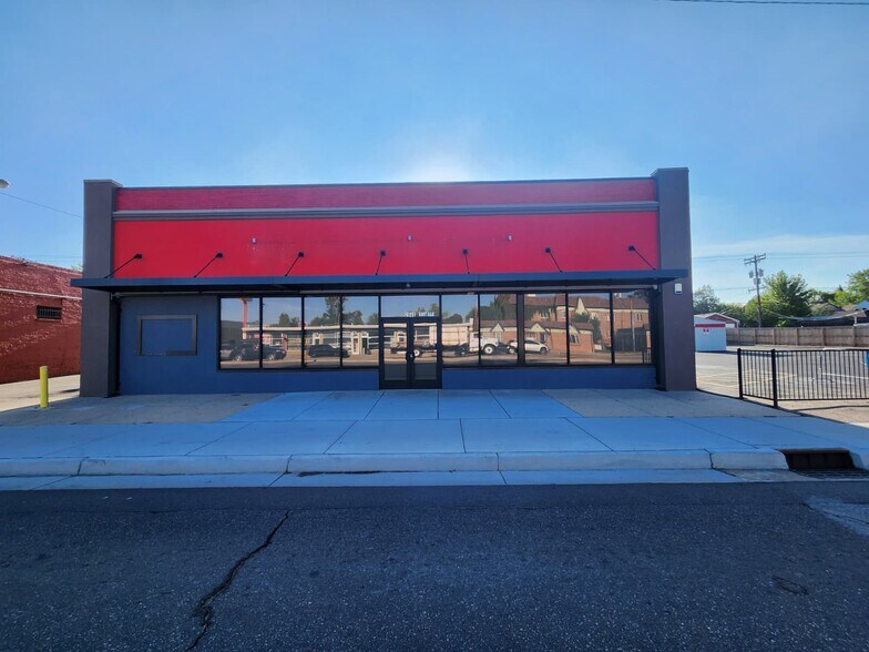 Primary Photo Of 2848 Colorado Blvd, Denver Freestanding For Lease