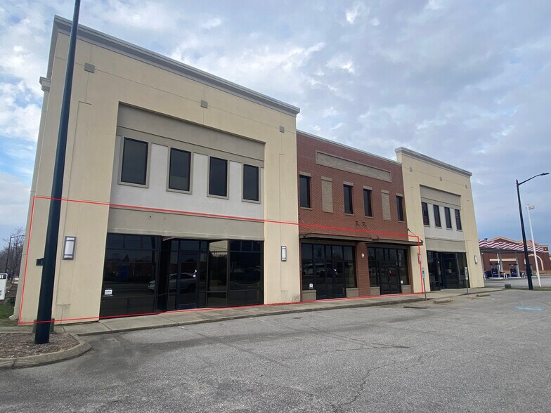 More Photos Of 150 Rowan St, Fayetteville Office For Sale