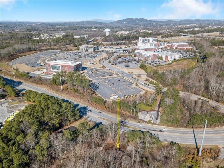 More Photos Of 1345 Ronald Reagan Blvd, Cumming Showroom For Sale