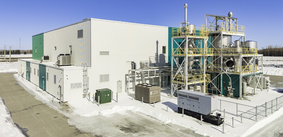 More Photos Of 6605 Boul Boulevard Bécancour, Champlain Industrial For Sale