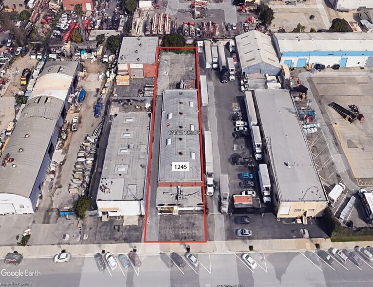 More Photos Of 1245-1251 W 132nd St, Gardena Manufacturing For Lease