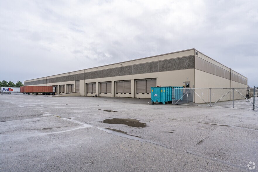 Primary Photo Of 4500 92nd St SW, Lakewood Warehouse For Lease
