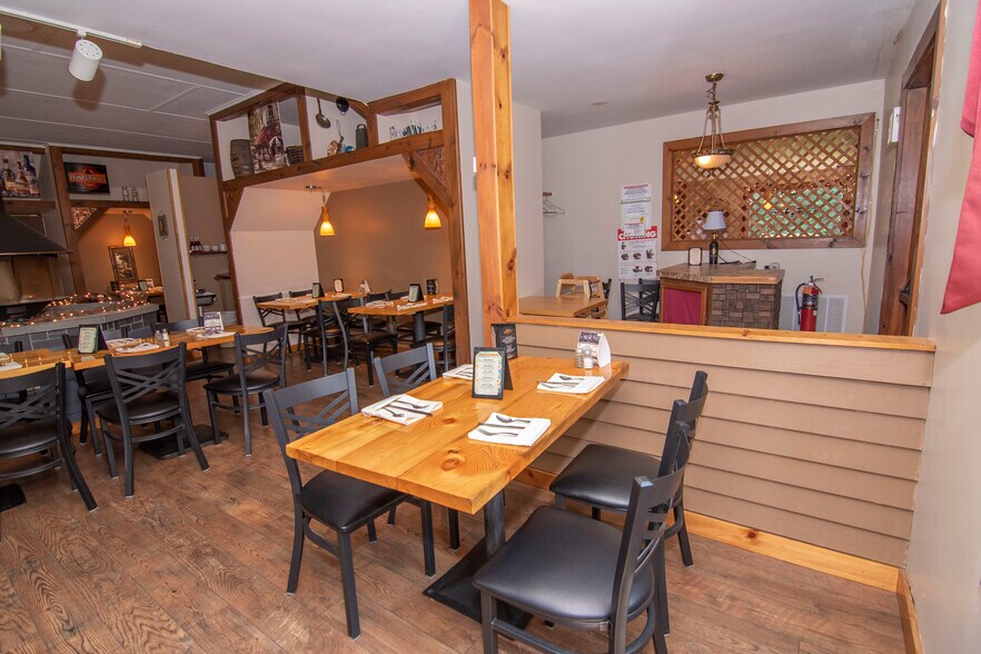 More Photos Of 910 Rock City Rd, Ballston Spa Restaurant For Sale