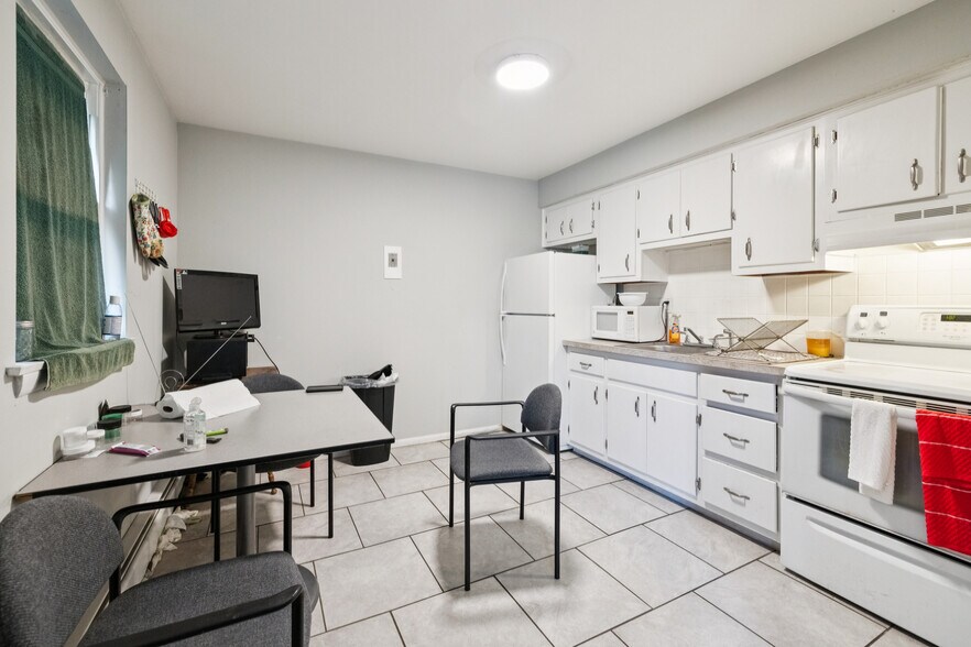 More Photos Of 301 E Brown St, Norristown Multifamily For Sale