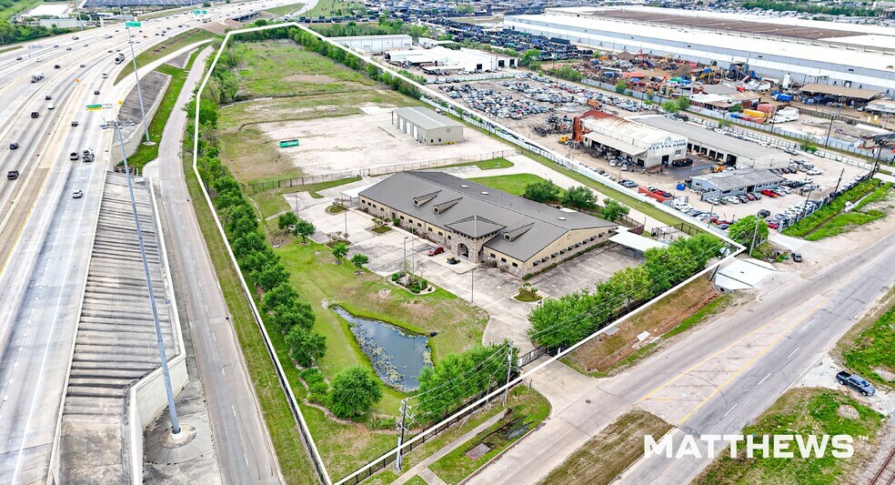 More Photos Of 2990 Holmes Rd, Houston Warehouse For Sale