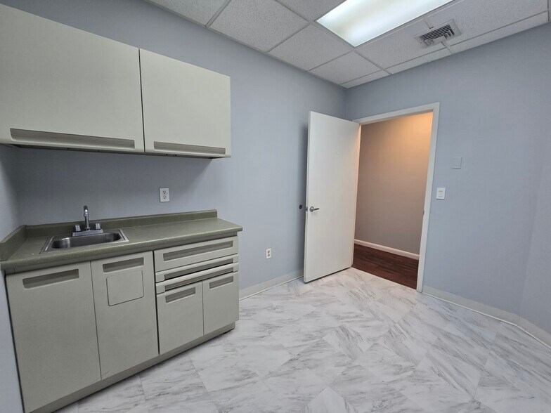 More Photos Of 359 Centre St, Nutley Office For Sale