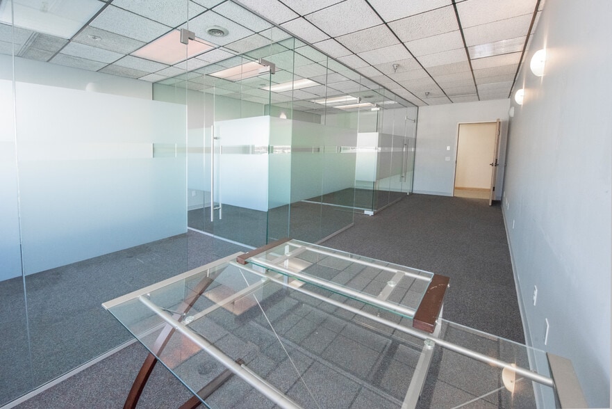 More Photos Of 201 E 56th Ave, Anchorage Office For Sale