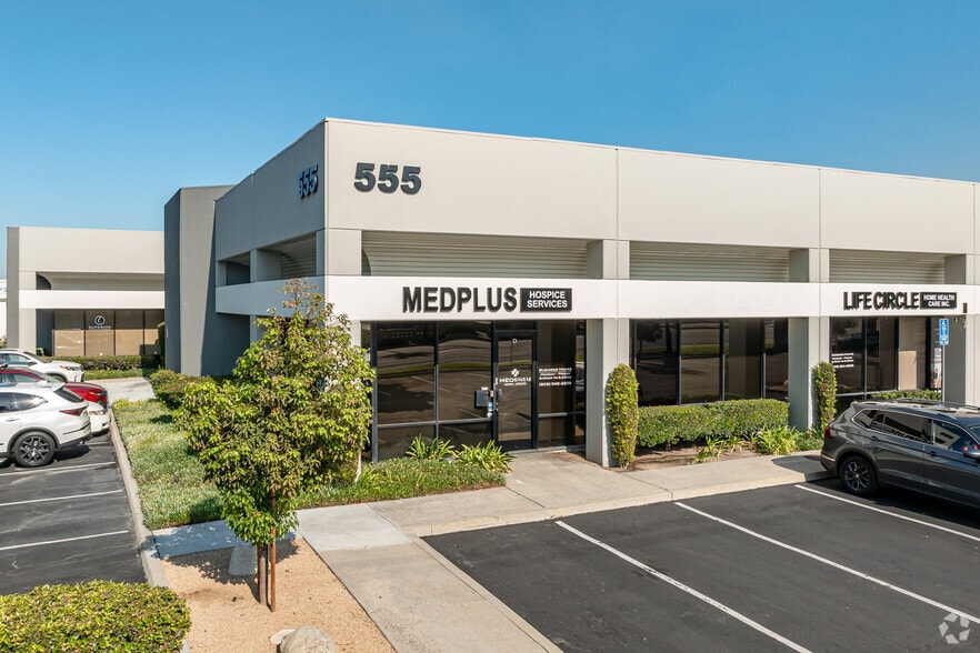 More Photos Of 555 N Benson Ave, Upland Distribution For Lease