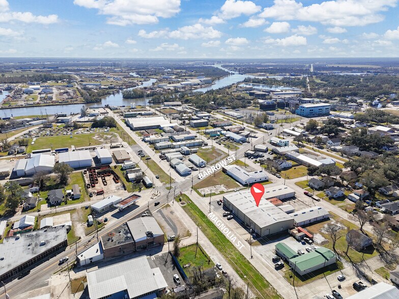 More Photos Of 520 Magnolia St, Houma Warehouse For Sale