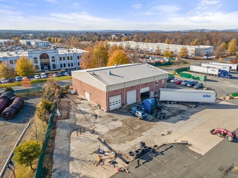 More Photos Of 9041 Mike Garcia Dr, Manassas Industrial For Sale