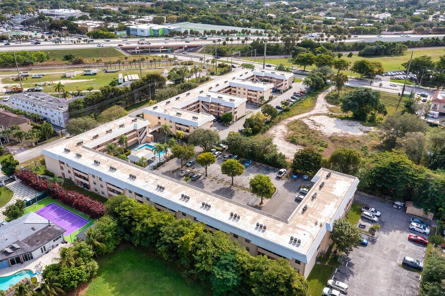 More Photos Of 8951 Sunset Dr, Miami Apartments For Sale