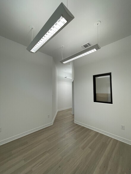More Photos Of 109 Enterprise Pky, Boerne Loft Creative Space For Lease