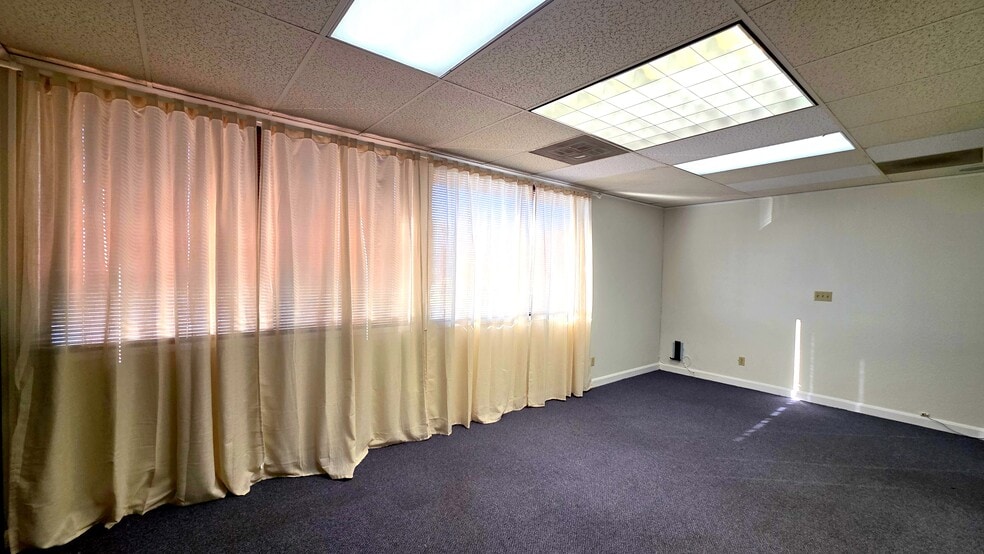 More Photos Of 217 S Glendora Ave, Glendora Office For Lease