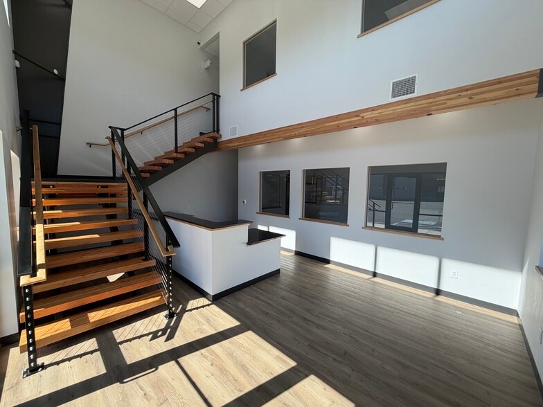 More Photos Of 3830 Olympic Ave, Spokane Warehouse For Lease