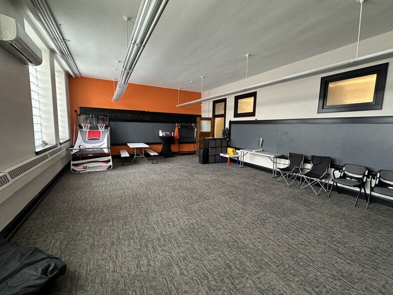 More Photos Of 1642 S 77th St, West Allis Religious Facility For Sale