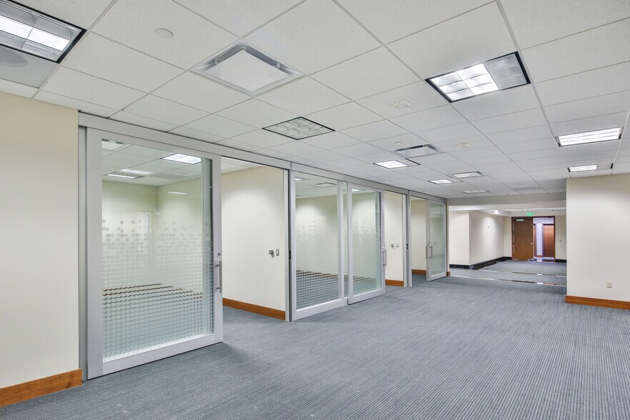 More Photos Of 30801 Agoura Rd, Agoura Hills Research And Development For Lease