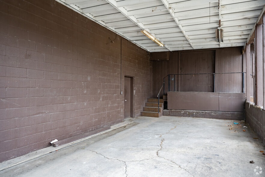 More Photos Of 3503 Pacheco Blvd, Martinez Warehouse For Lease