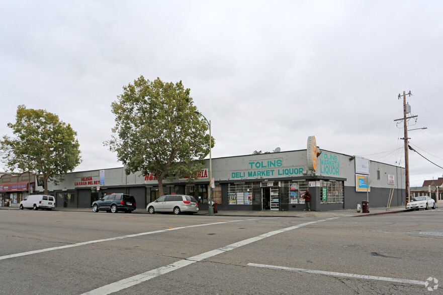 More Photos Of 7101-7105 International Blvd, Oakland Storefront For Lease