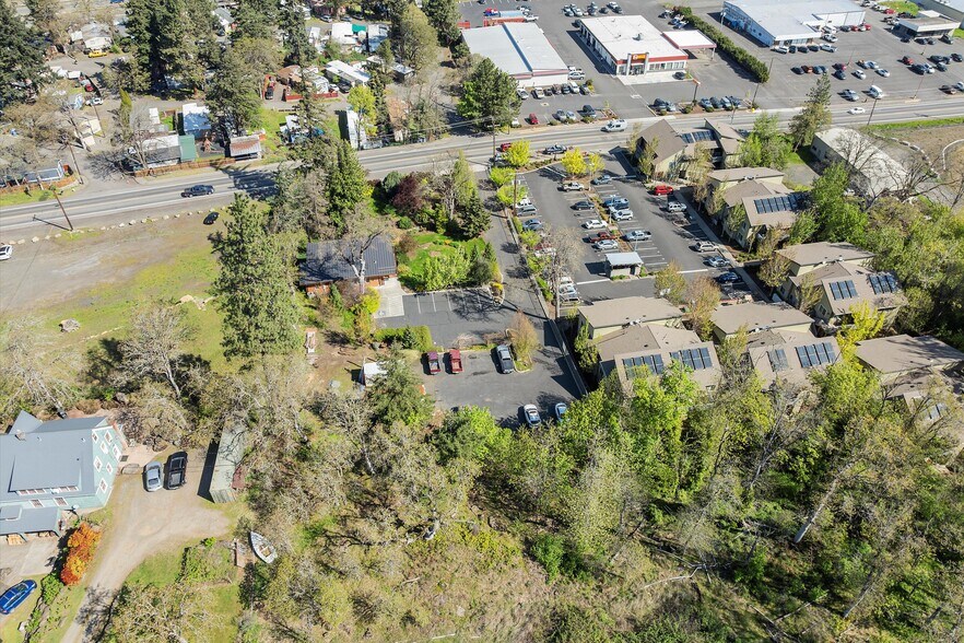 More Photos Of 3239 Cascade Ave, Hood River Office Residential For Lease