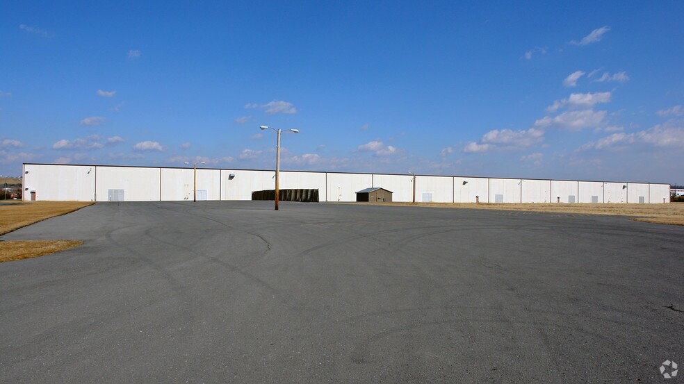 More Photos Of 4500 Early Rd, Harrisonburg Distribution For Lease
