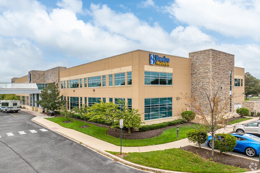 More Photos Of 21635 Biden Ave, Georgetown Medical For Lease