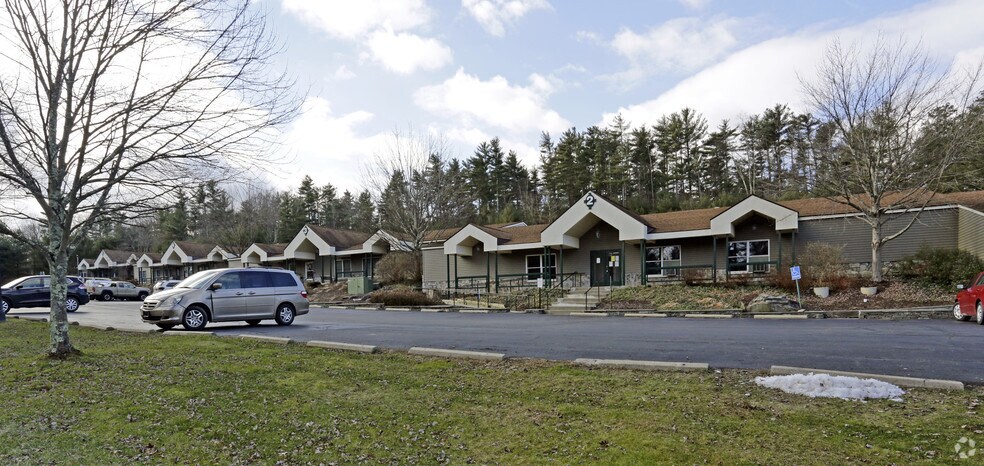 More Photos Of 10 Buist Rd, Milford Office For Lease