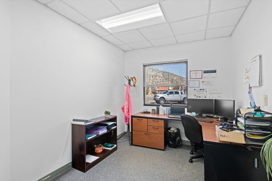 More Photos Of 1531 Colorado blvd, Idaho Springs Office For Sale