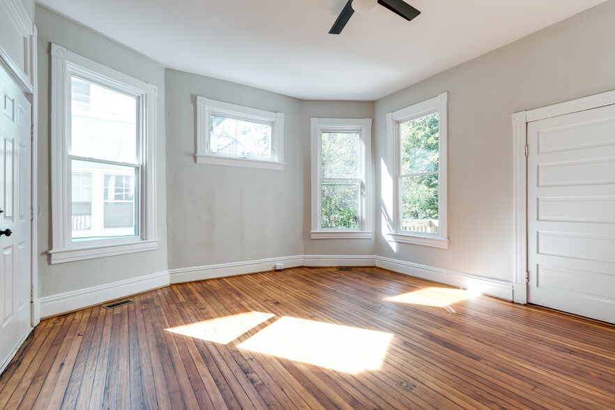 More Photos Of 3418 Carolina Ave, Richmond Multifamily For Sale