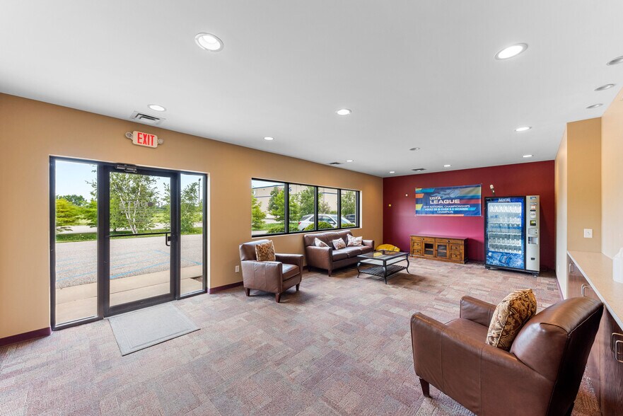 More Photos Of 127 E US Highway 6, Valparaiso Sports And Entertainment For Sale