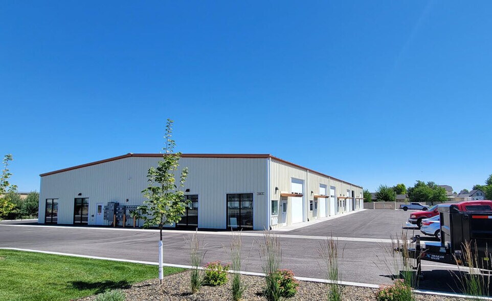 More Photos Of 547 E Access St, Kuna Industrial For Lease