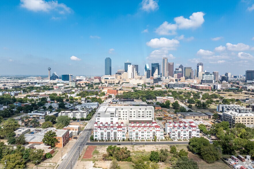 More Photos Of 1900 S Ervay St, Dallas Apartments For Lease
