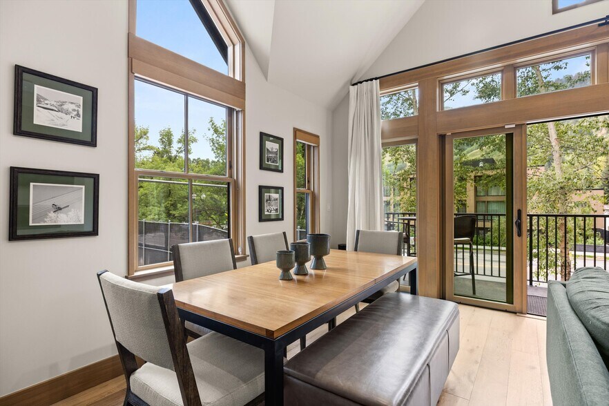 More Photos Of 122 W Main St, Aspen Office Residential For Sale