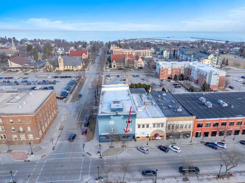 Primary Photo Of 931 N 8th St, Sheboygan Apartments For Lease