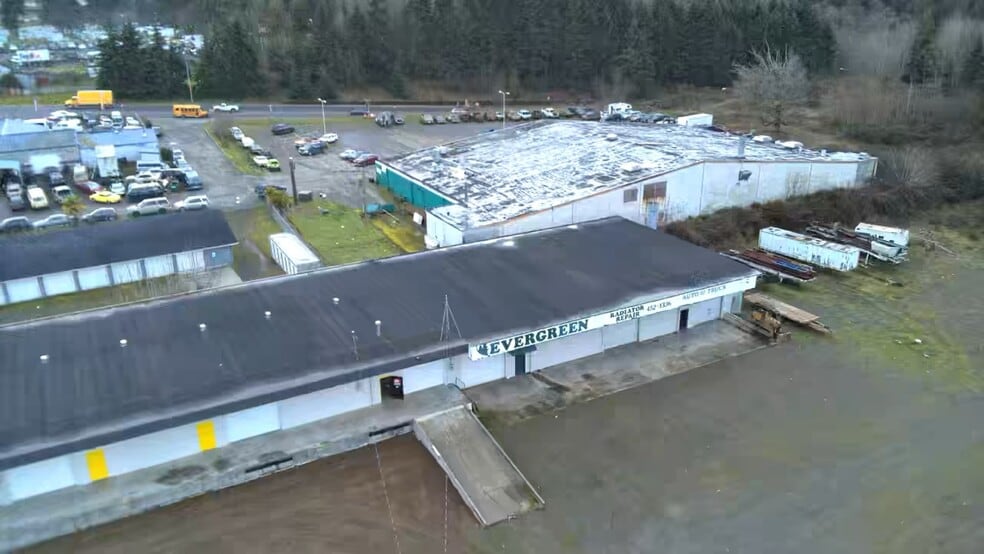 More Photos Of 212 N Gales St, Port Angeles Warehouse For Sale