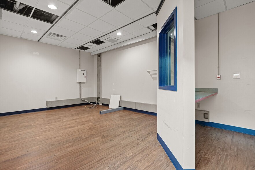 More Photos Of 99 November Dr, Camp Hill Medical For Lease