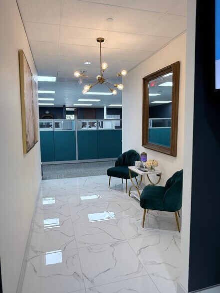 More Photos Of 811 FM-1959, Houston Office For Lease